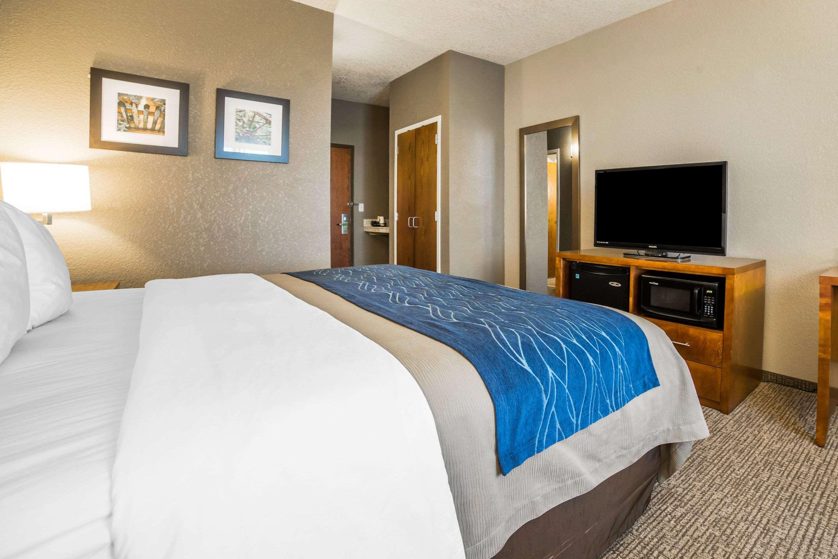 Comfort Inn & Suites Cheyenne Exterior foto