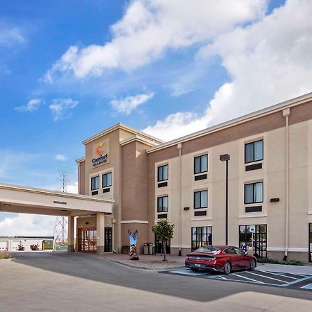 Comfort Inn & Suites Cheyenne Exterior foto